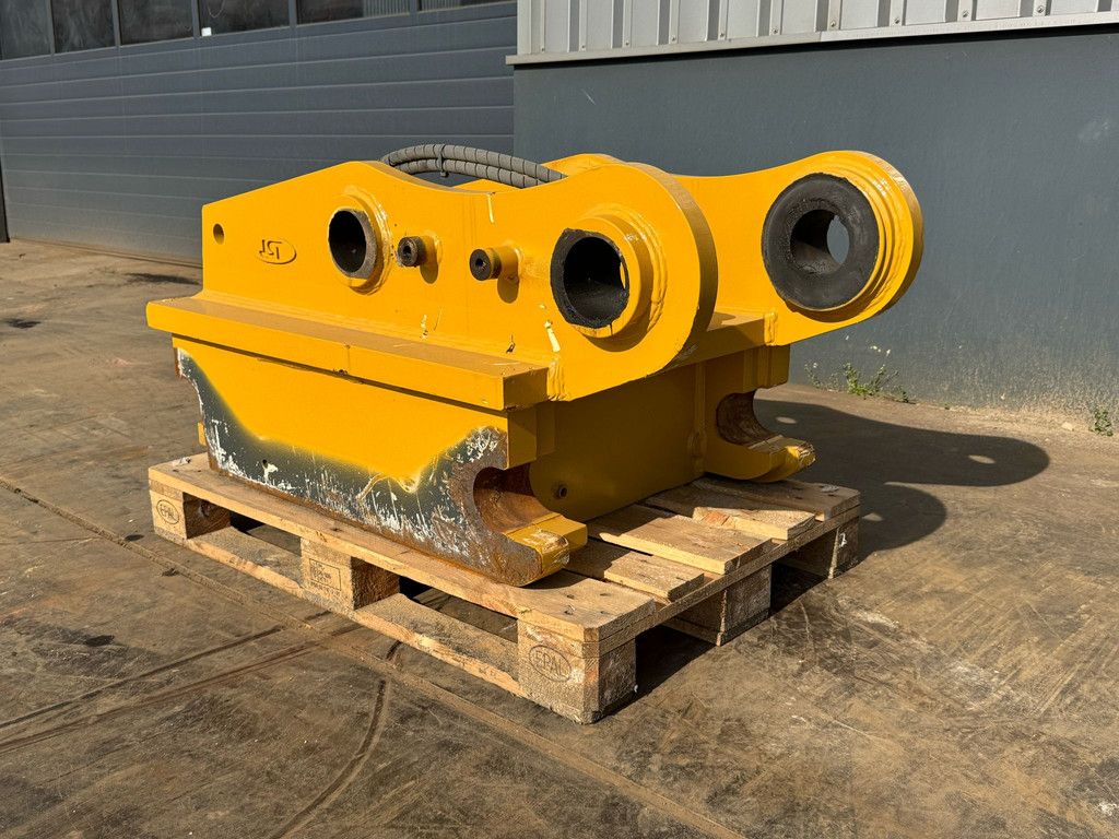 Caterpillar 352 Quick Coupler