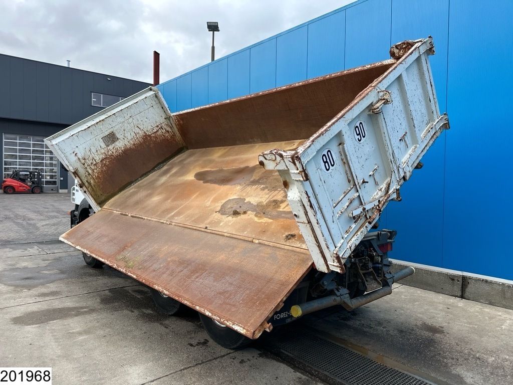 Iveco Trakker 360 6x4, Leaf spring suspension