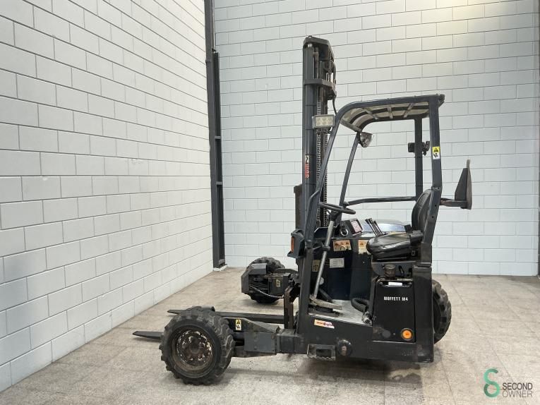 Gabelstapler Diesel Moffett M4 24.4 2008 4-Wege