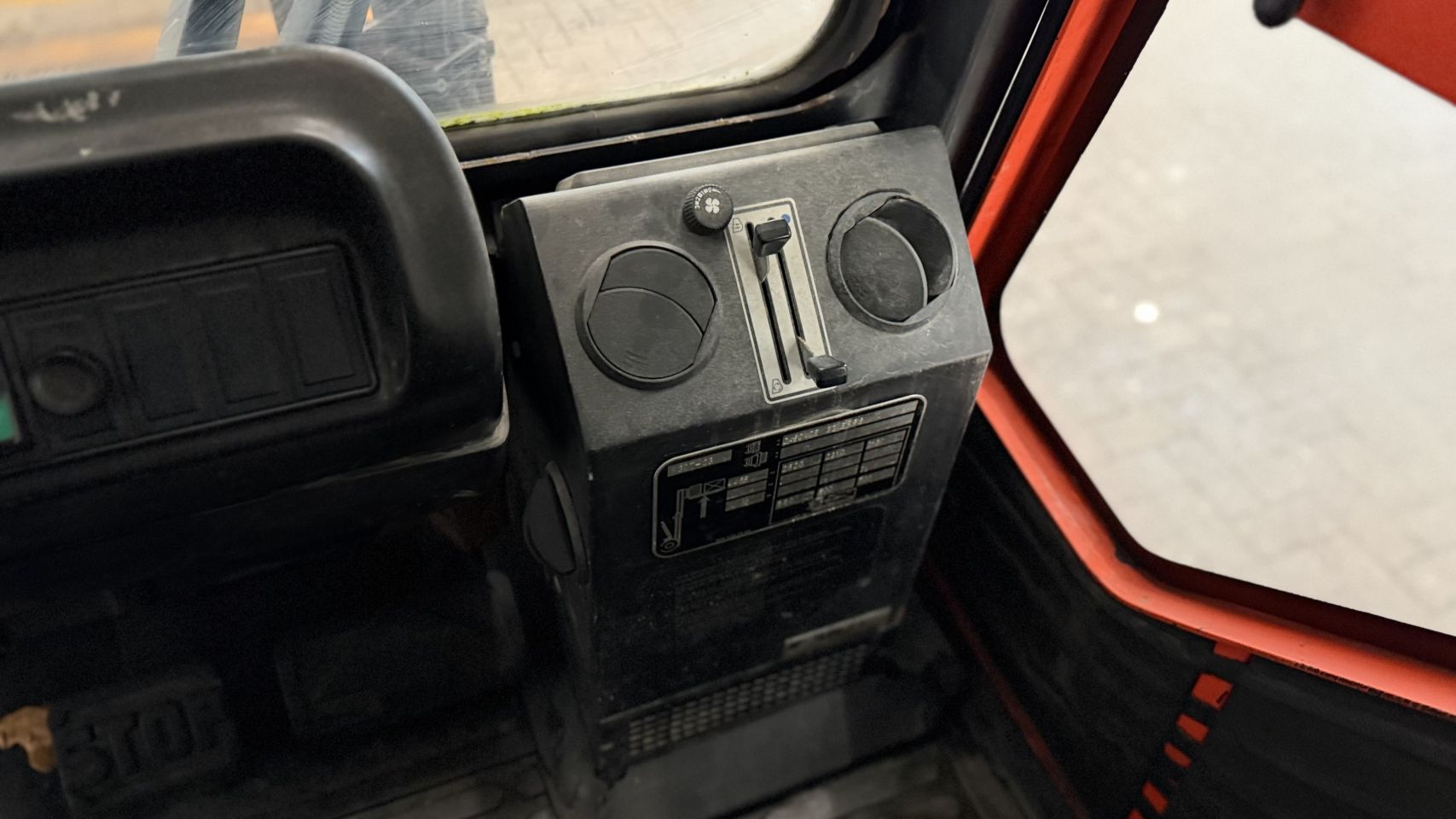 LPG heftruck Linde H30T-03, Triplex, Containerheftruck