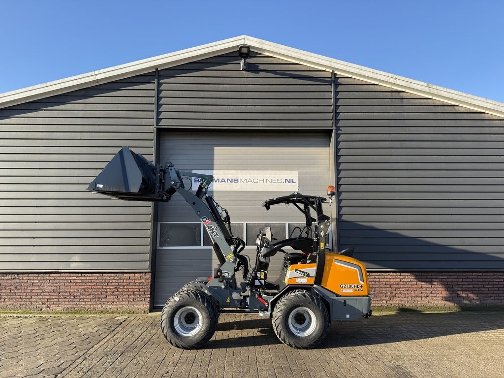 Giant G2700 X-TRA HD+ shovel / kniklader NIEUW