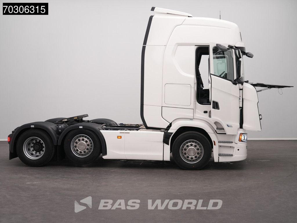 Scania S560 6X2 ONLY 6000KM! Retarder 2x tanks Lift+Lenkachse Full-Air Standklima