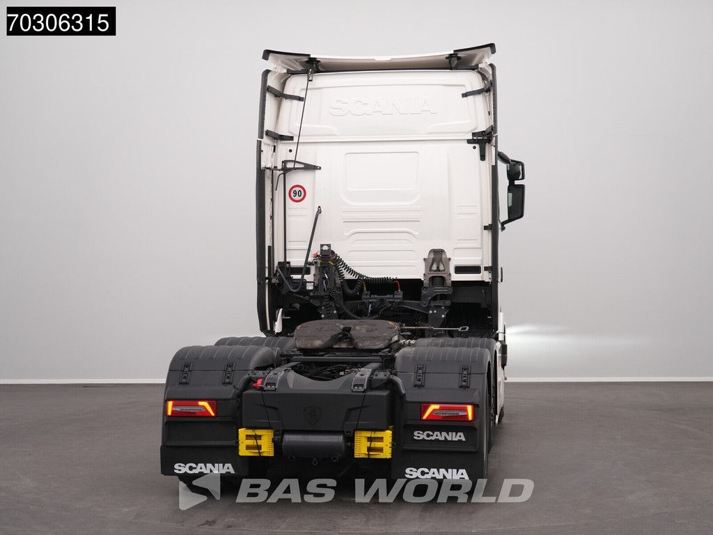 Scania S560 6X2 ONLY 6000KM! Retarder 2x tanks Lift+Lenkachse Full-Air Standklima