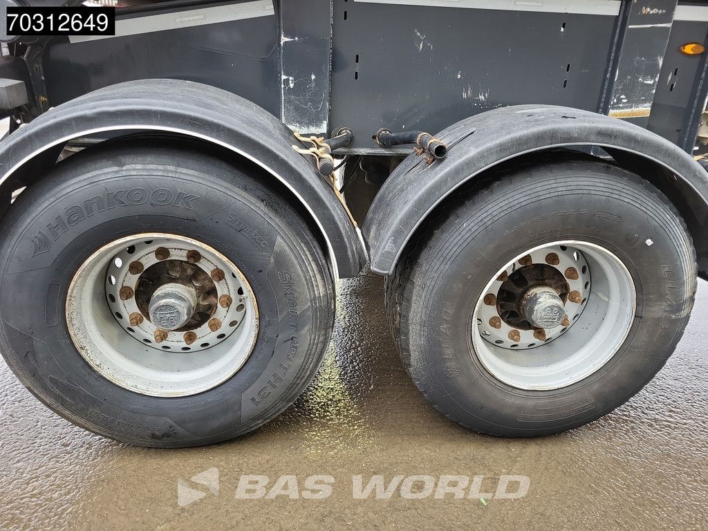 Schwarzmüller SM 28m3