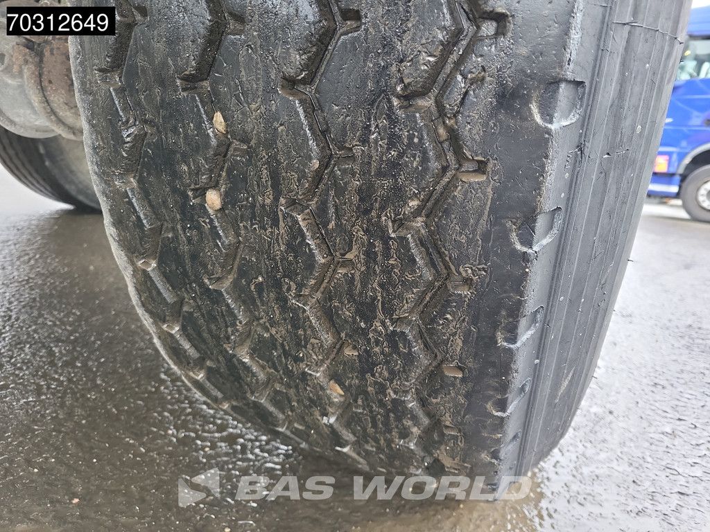 Schwarzmüller SM 28m3