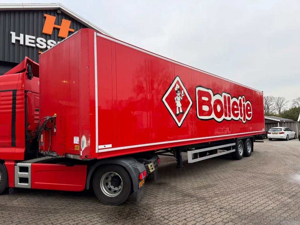 Schmitz Cargobull SKO 18 2 AS Box, top condition