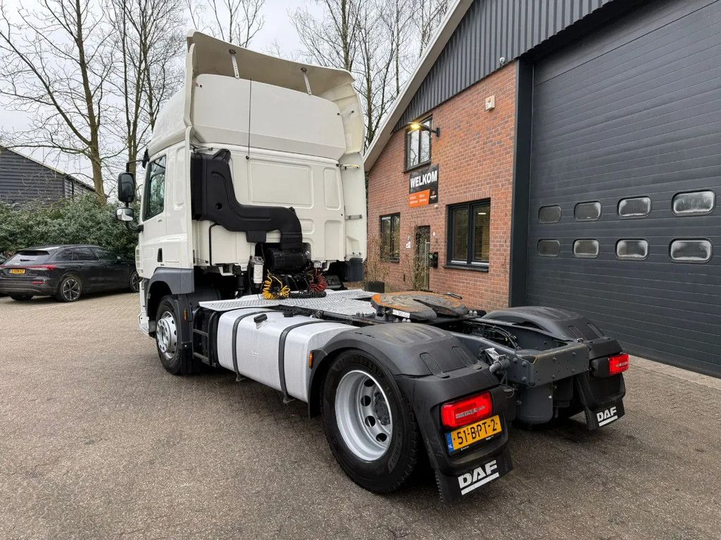 DAF CF 410 Space Cab Rema stekker 646.530KM NL Truck
