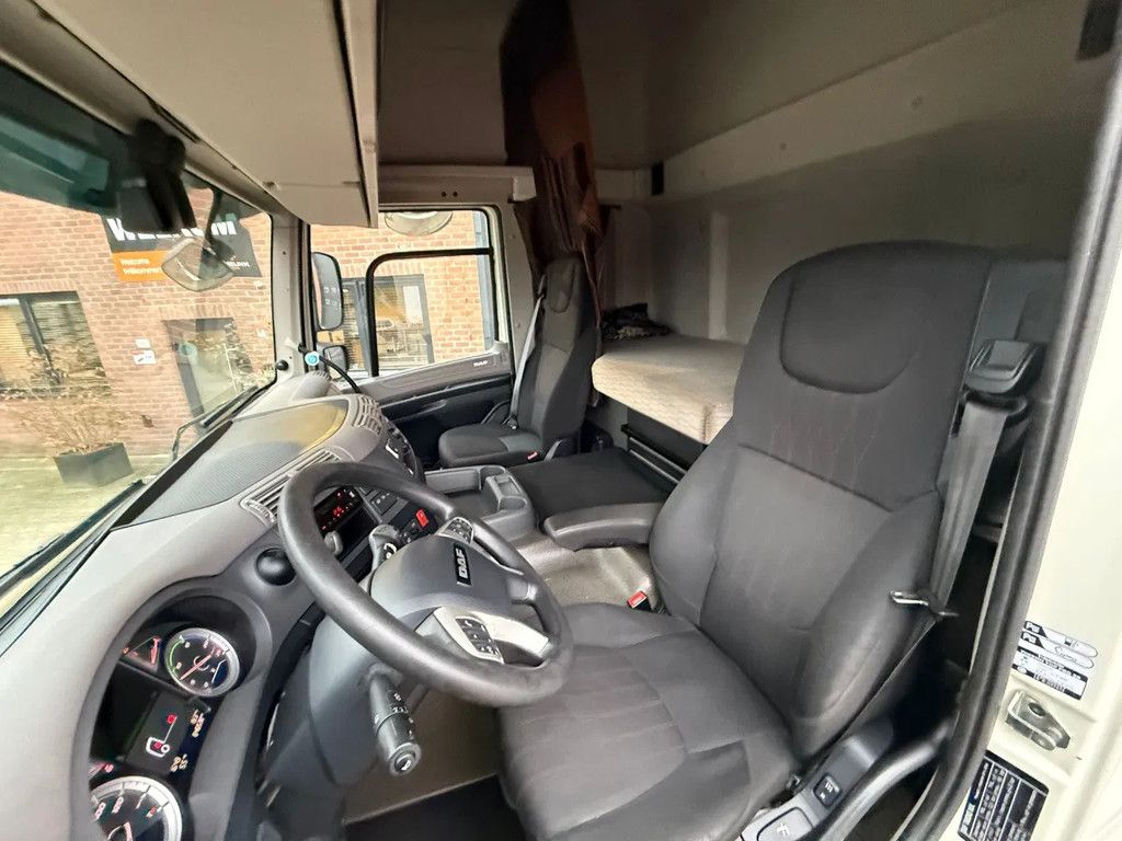 DAF CF 410 Space Cab Rema stekker 646.530KM NL Truck