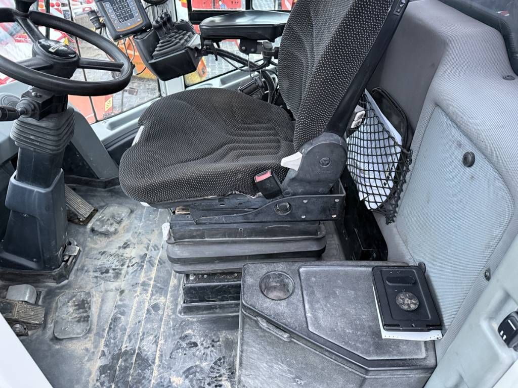 Liebherr L 550 XPower