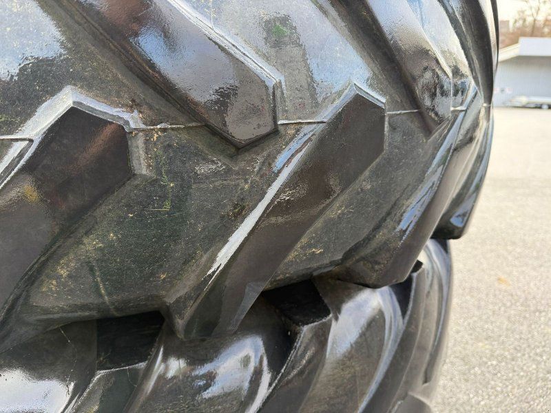 Continental 480/65 R 28 Contract AC65