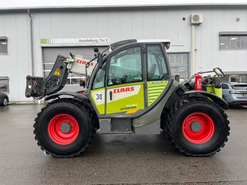Claas SCORPION 7040 VARIPOWER, Klima, Druckluft, 30 km/h