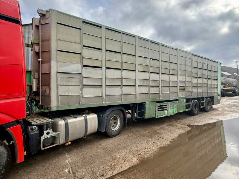 CUPPERS V011 Sattellieger LKW