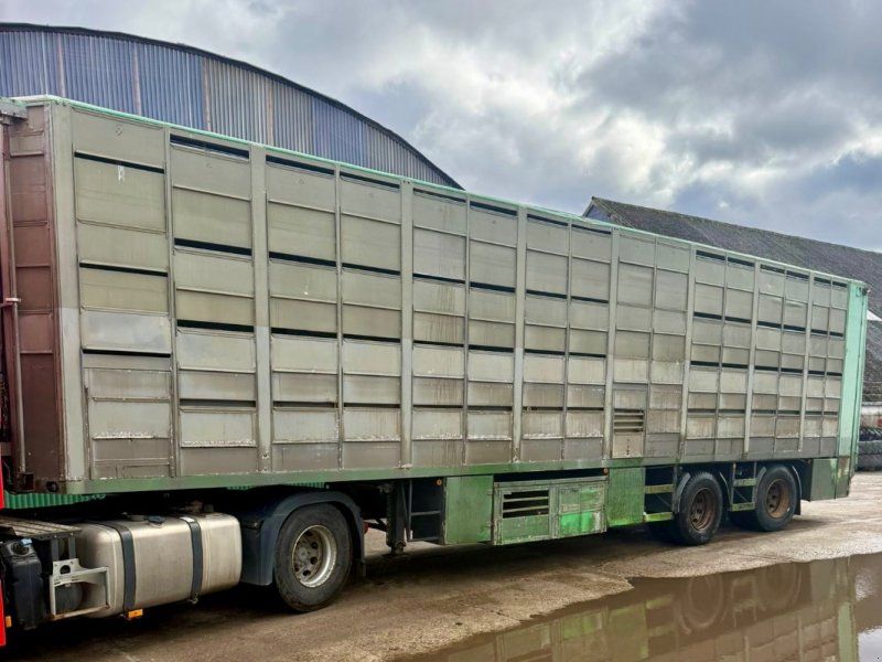 CUPPERS V011 Sattellieger LKW