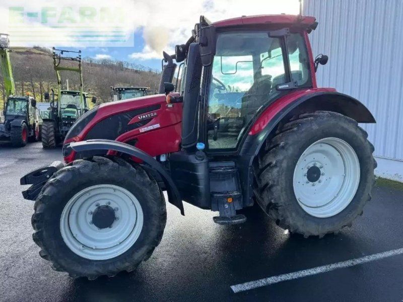 Valtra n 104 h5
