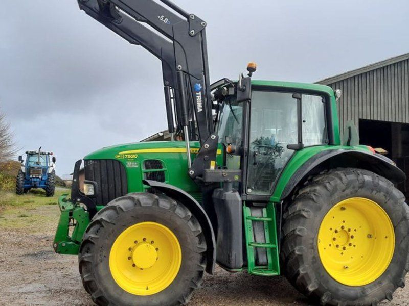 John Deere 7530 Præmium Plus Auto Quard med Trima frontlæsser og frontlift