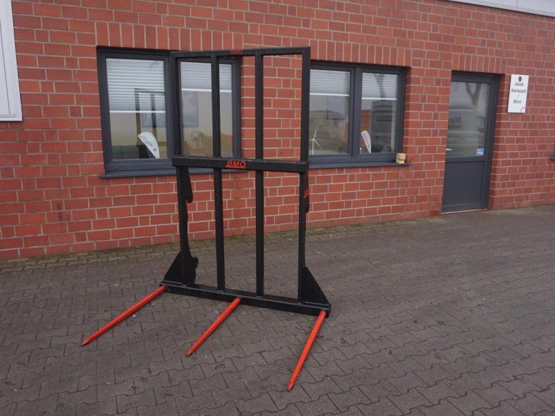 JCB Ballenspieß Q-FIT Aufnahme