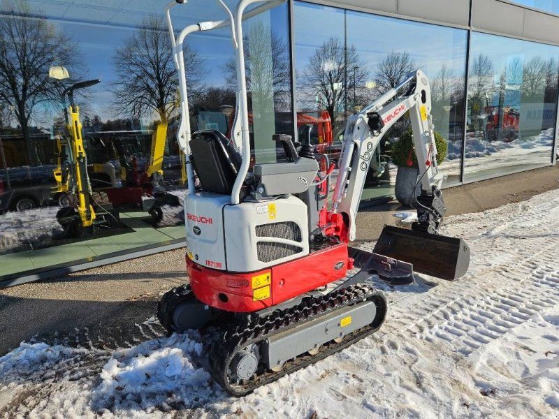 Takeuchi TB 210 R