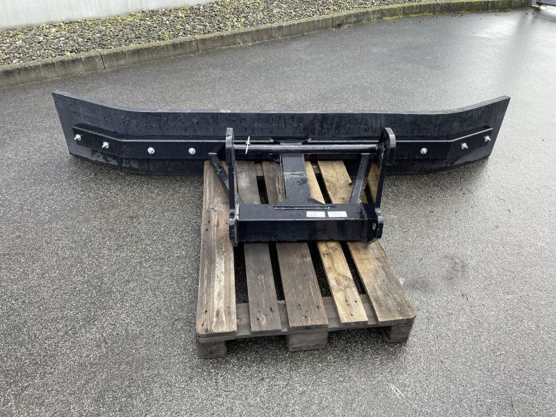 Giant FUTTERSCHIEBER 260 CM STAND