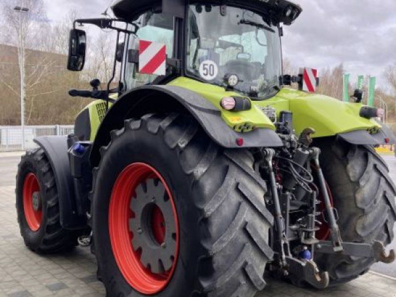 Claas AXION 850