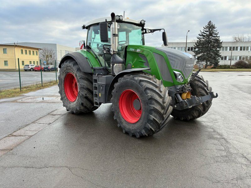 Fendt 828 Vario S4 Profi+