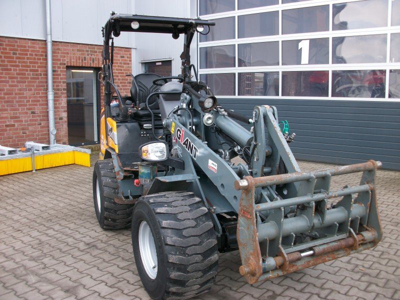 Giant G2700HD+ X-TRA