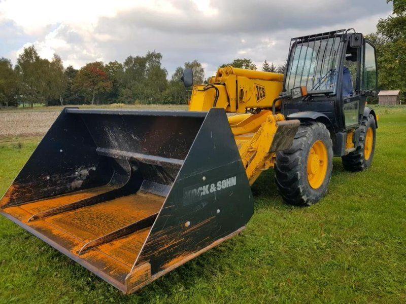 JCB 532-120