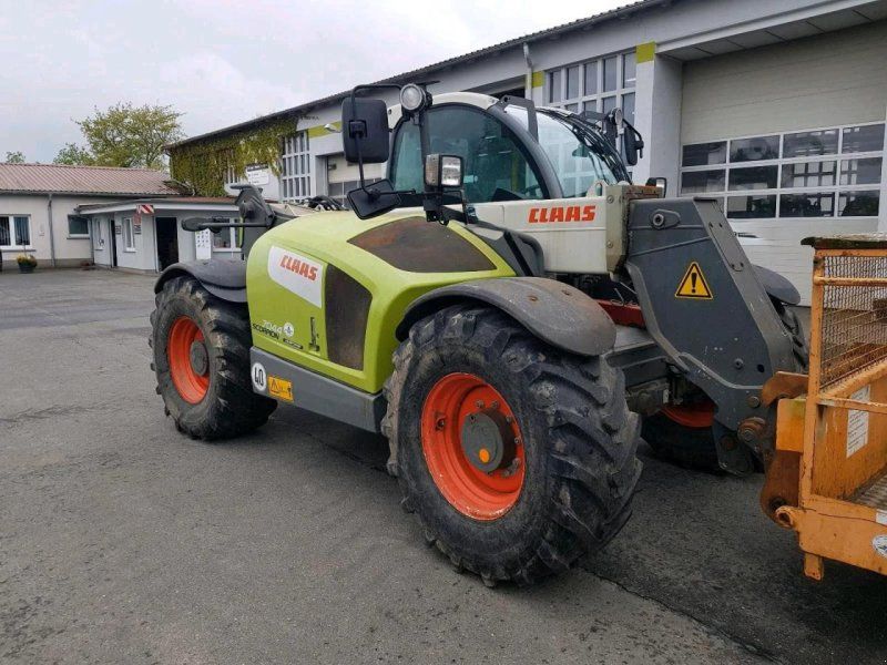 Claas Scorpion 7044 Vario Power
