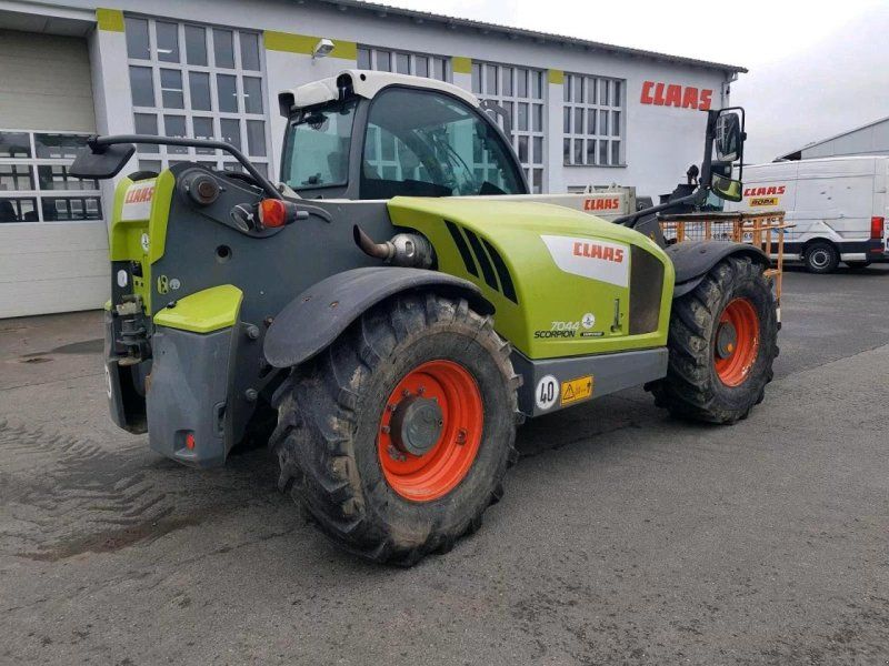 Claas Scorpion 7044 Vario Power