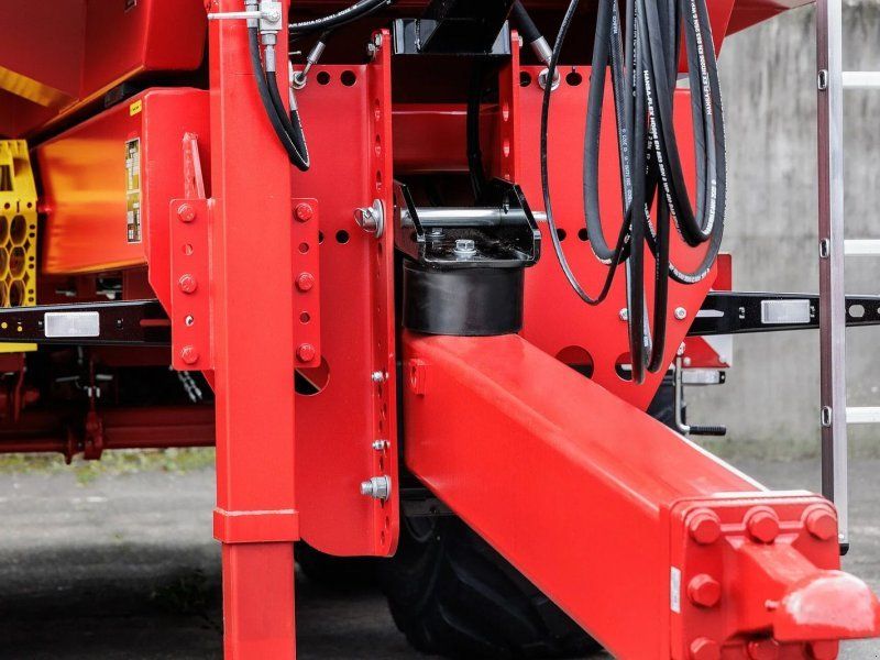 Krampe Erdbaukipper SK460 Baumulden