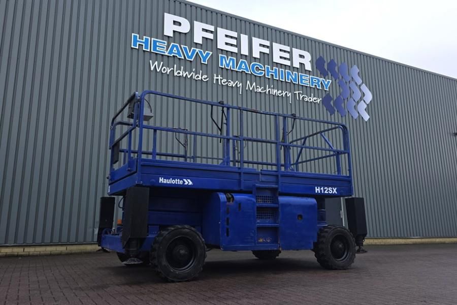 Haulotte H12SX Diesel, 4x4 Drive, 12m Working Height, 700kg