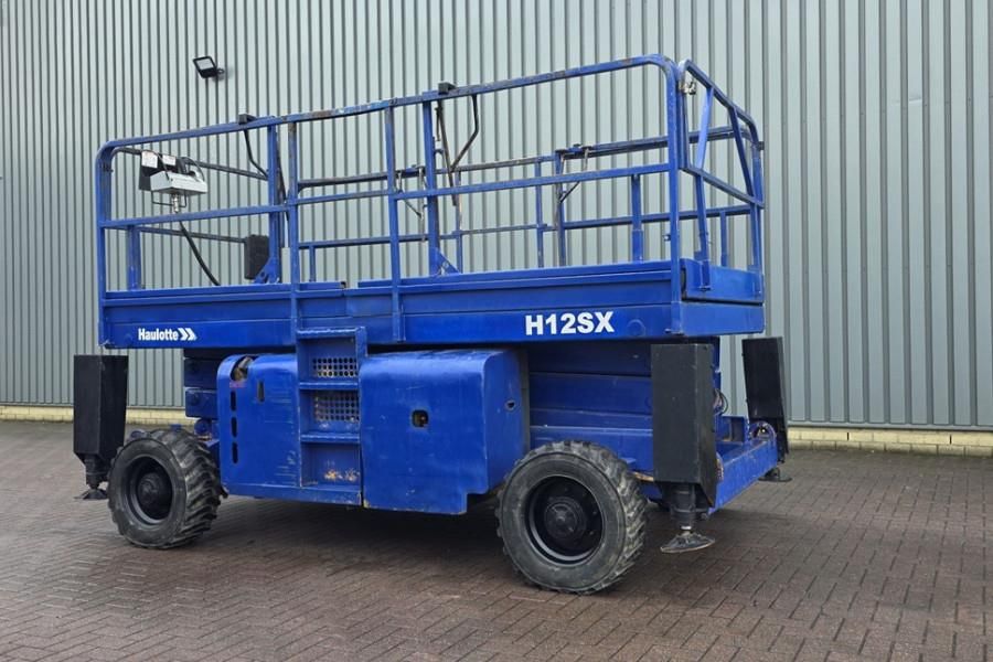 Haulotte H12SX Diesel, 4x4 Drive, 12m Working Height, 700kg