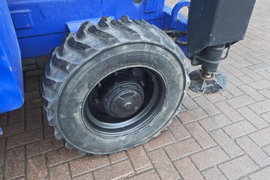 Haulotte H12SX Diesel, 4x4 Drive, 12m Working Height, 700kg