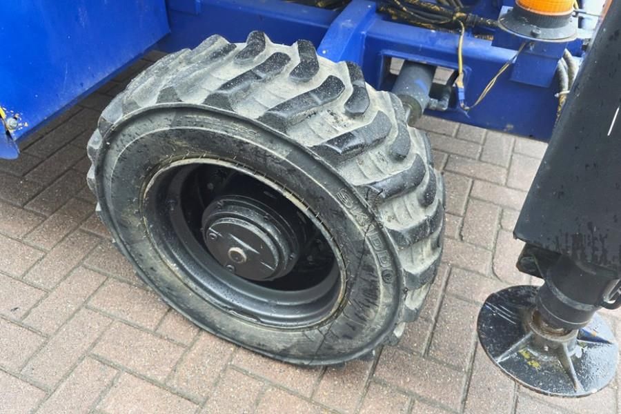 Haulotte H12SX Diesel, 4x4 Drive, 12m Working Height, 700kg