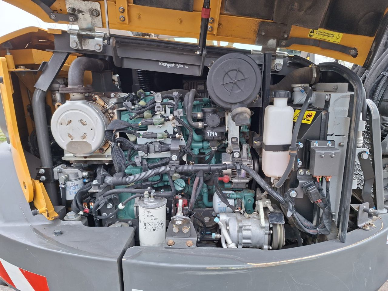 Volvo ECR88D | bj 2017 | 3907uur | Stelgiek Kantelstuk