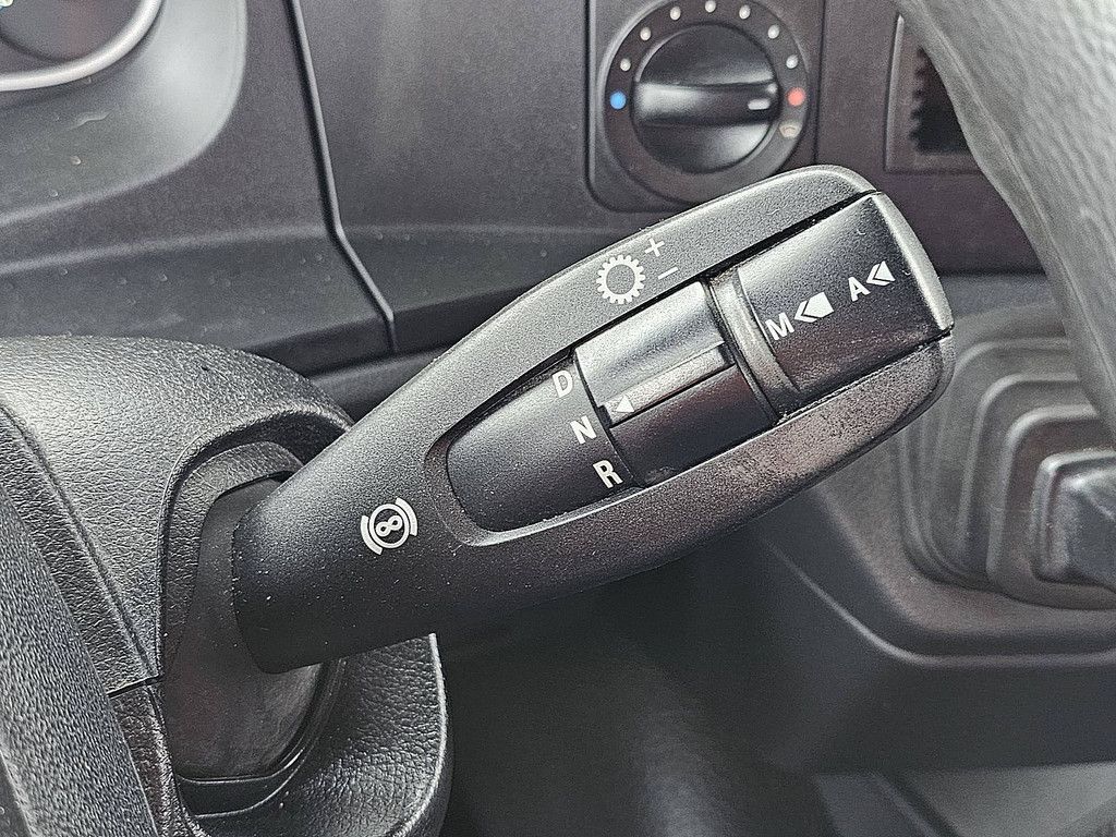 MERCEDES-BENZ ATEGO 1524 airco lift box 6.8m