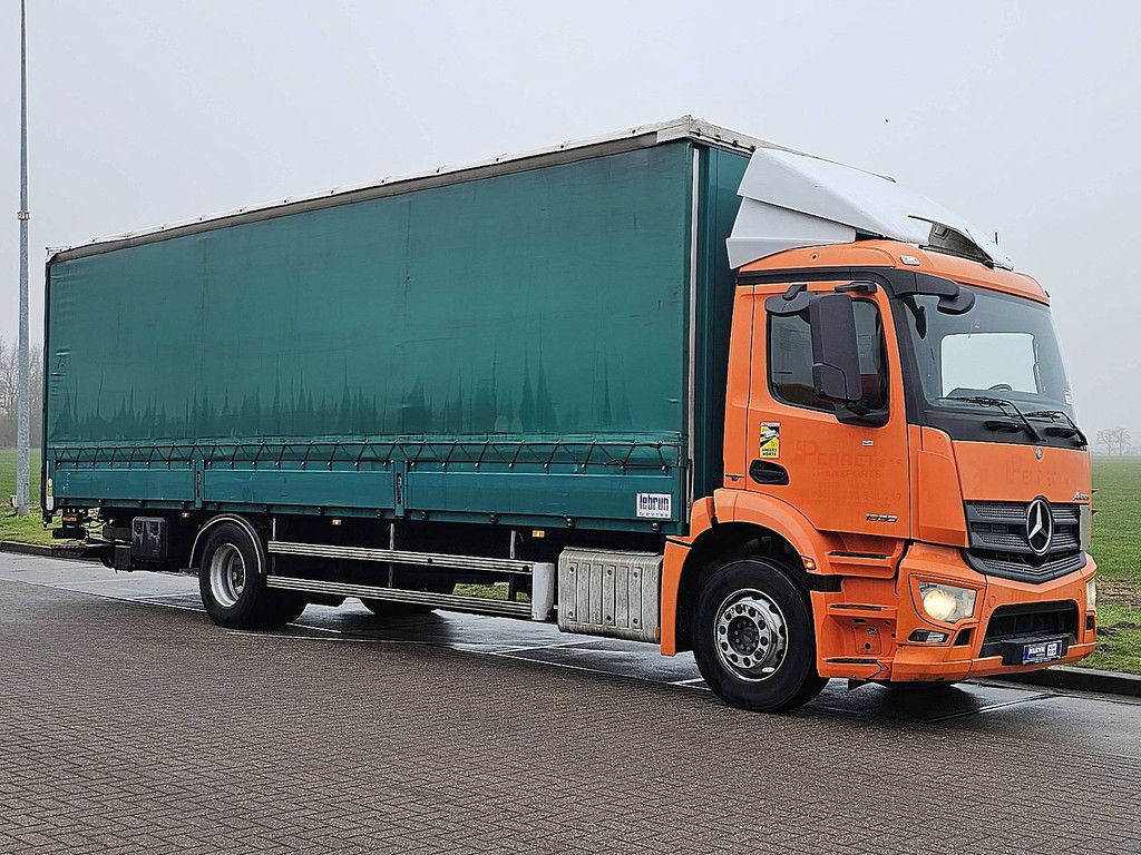 MERCEDES-BENZ ANTOS 1830 folding taillift