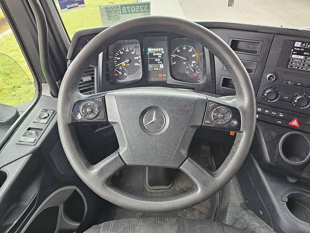 MERCEDES-BENZ ANTOS 1830 folding taillift