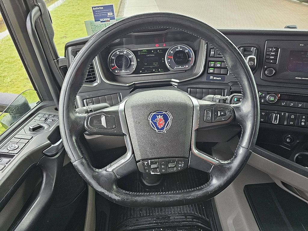 SCANIA R450 6x2*4