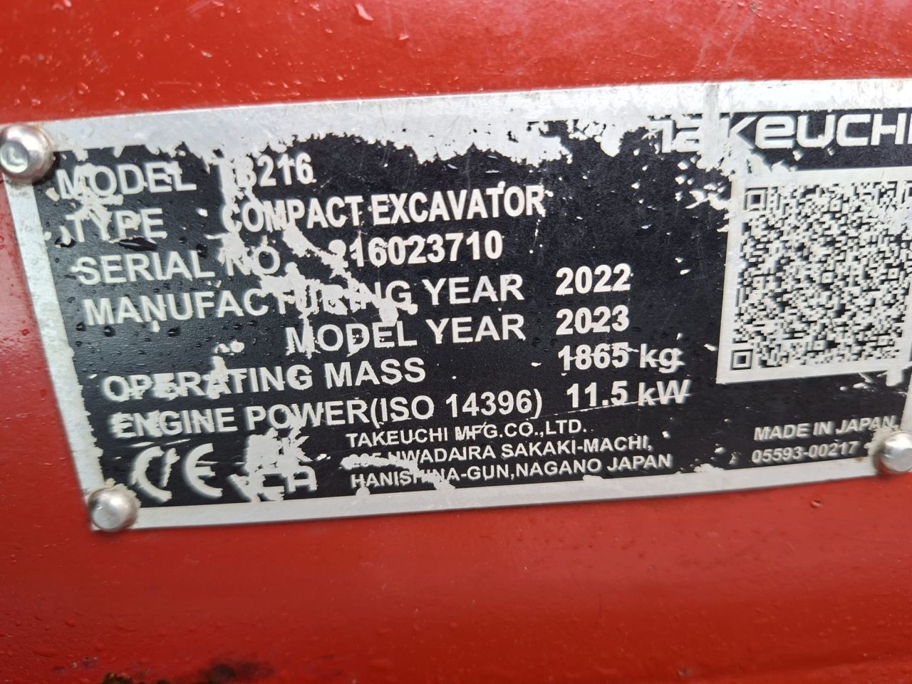 Takeuchi TB216 | bj2022 | 828uur | 3 bakken