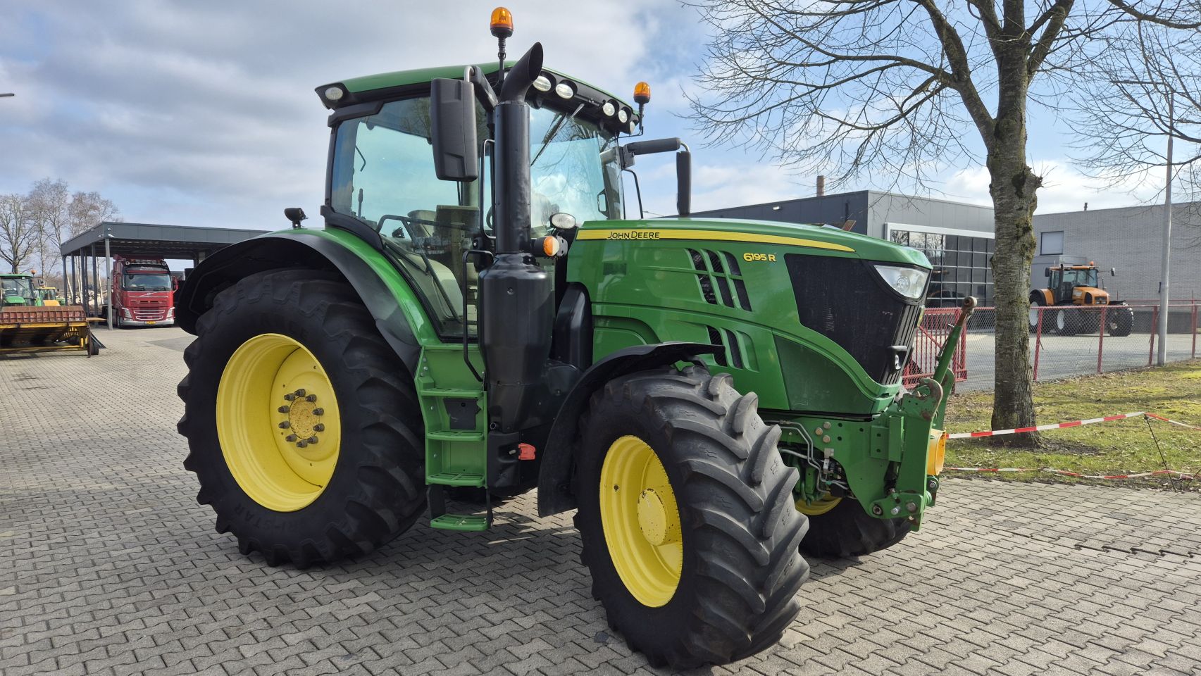 JOHN DEERE 6195R AP 40, Lucht, Fronthef PTO, AT-Ready