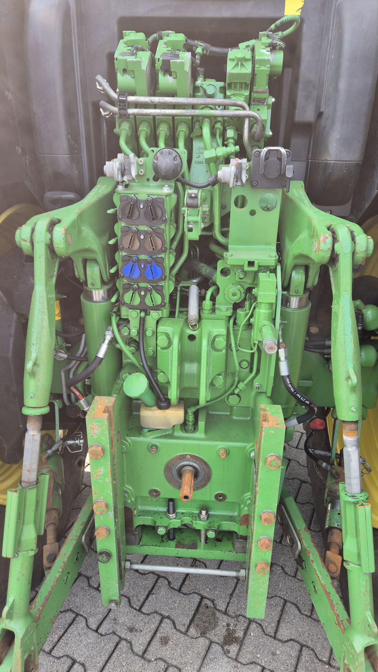 JOHN DEERE 6195R AP 40, Lucht, Fronthef PTO, AT-Ready