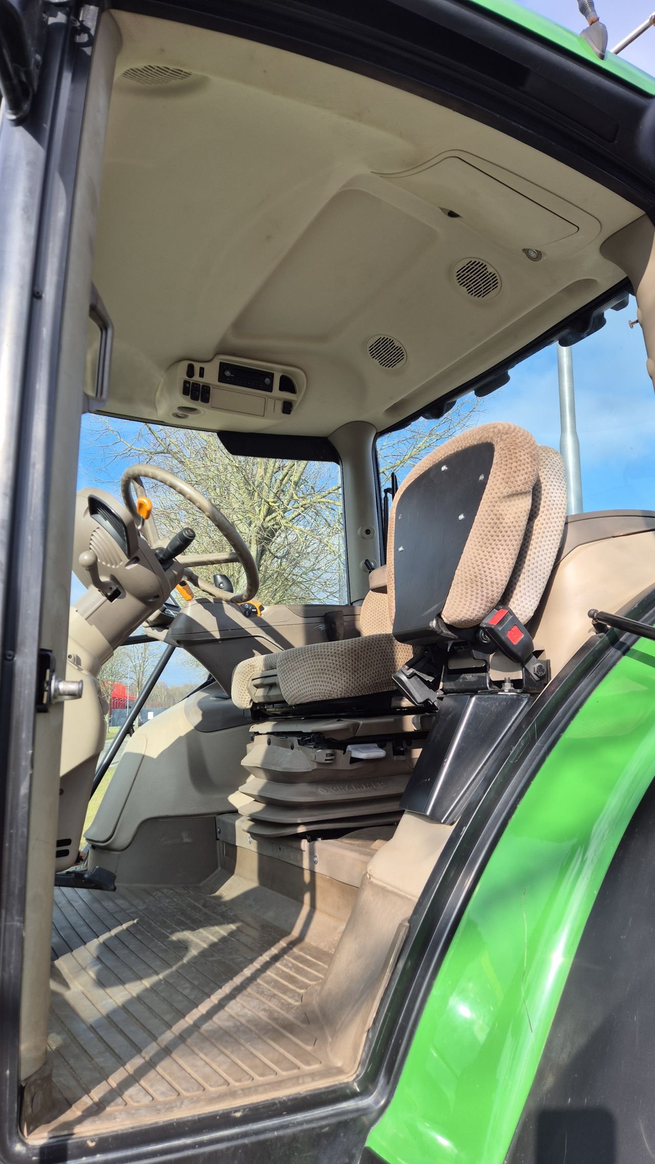 JOHN DEERE 6195R AP 40, Lucht, Fronthef PTO, AT-Ready