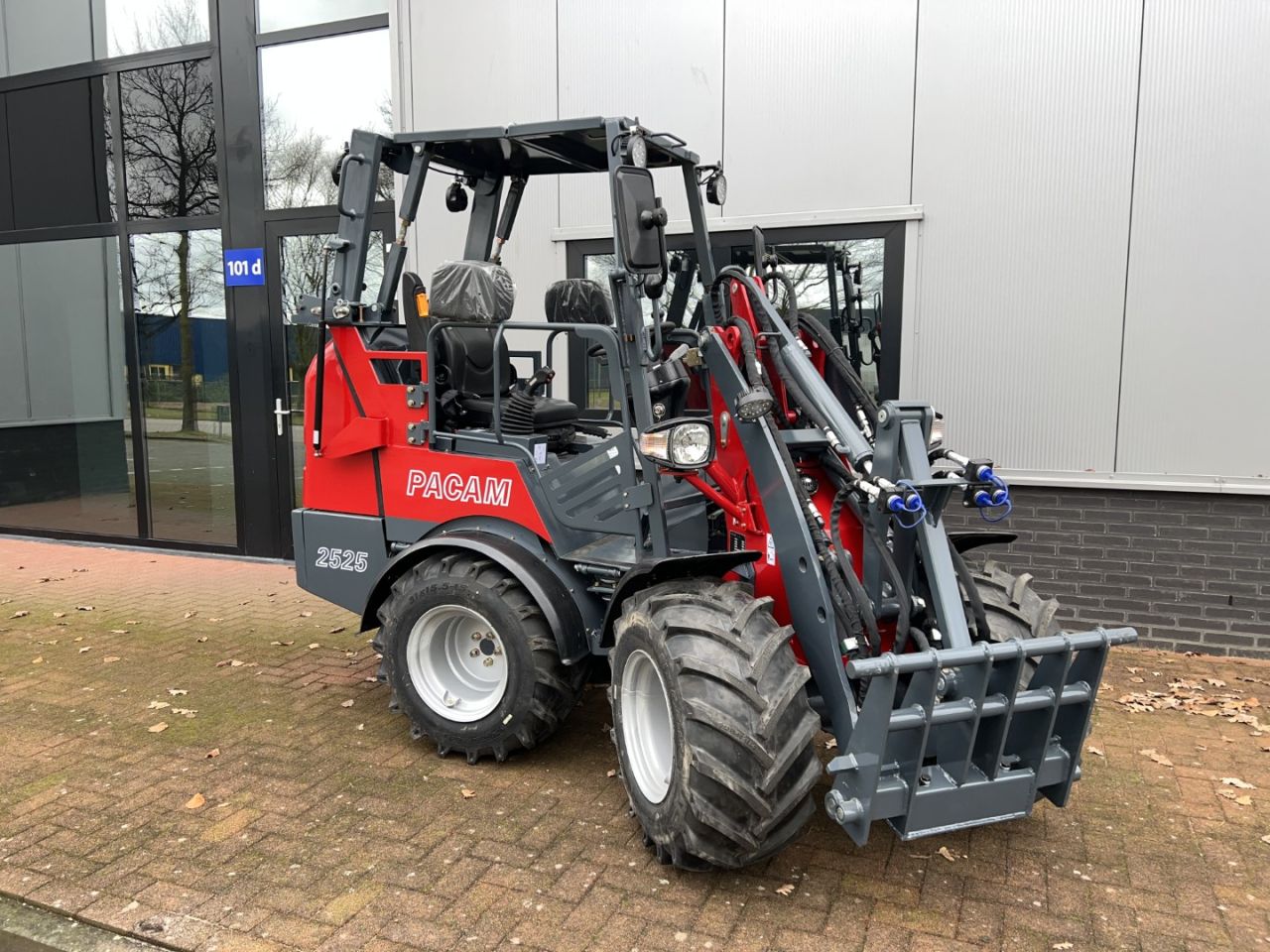 PACAM 2525 Mini-loader