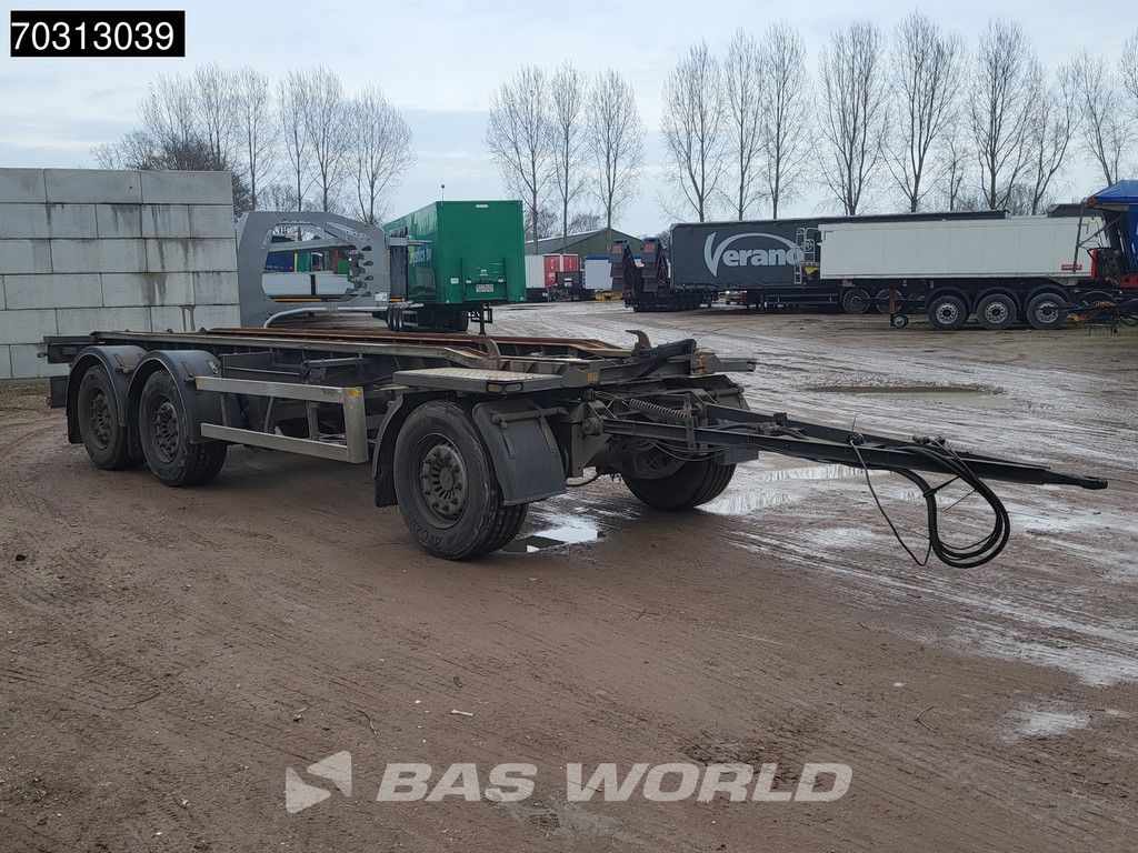 Burg A-3-27 3 axles TUV 05/26 Lift + Steering Axle
