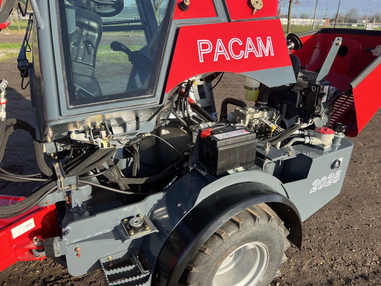 PACAM 2025 Mini-loader.