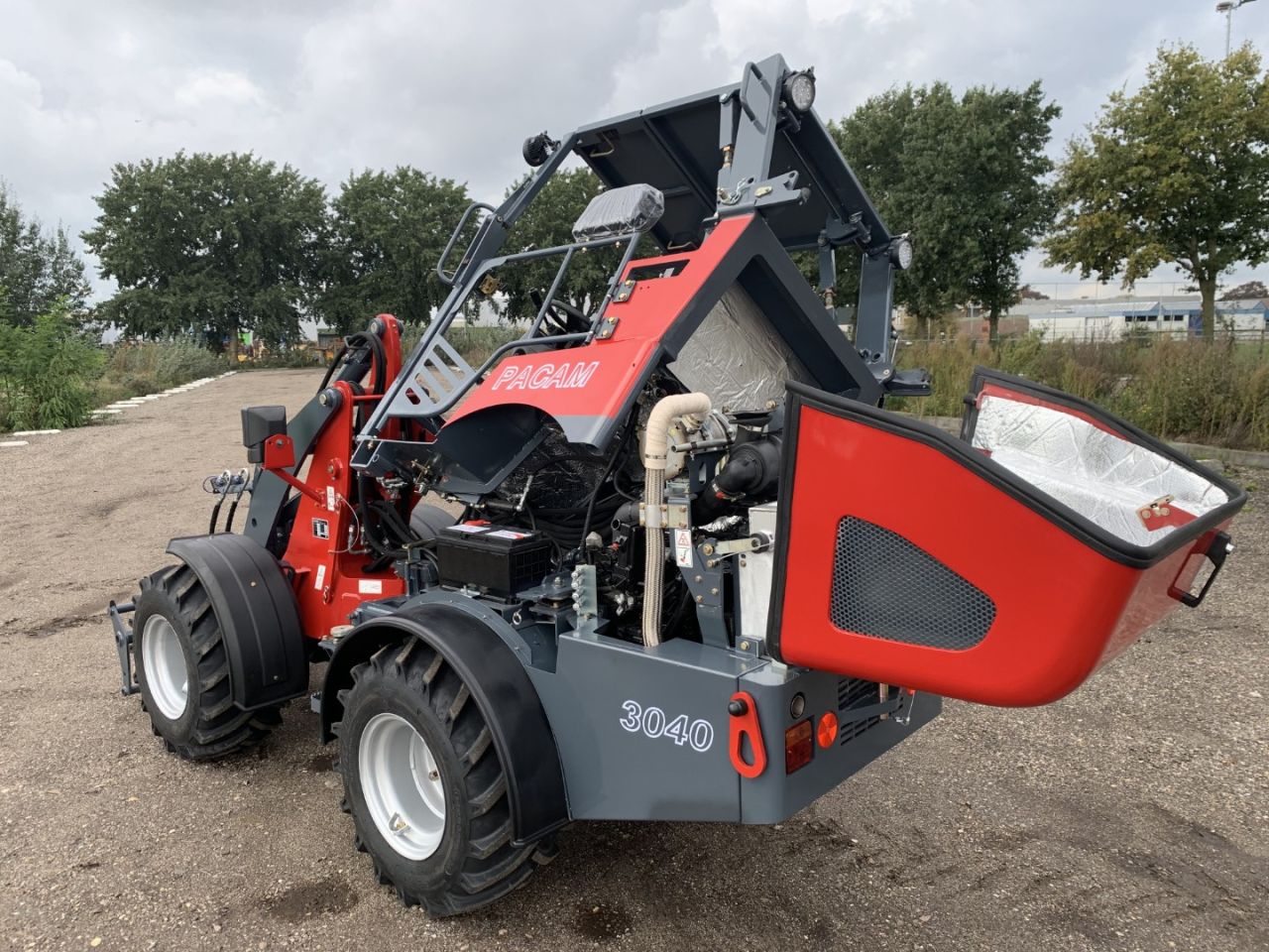 PACAM 3040LF Mini-loader.