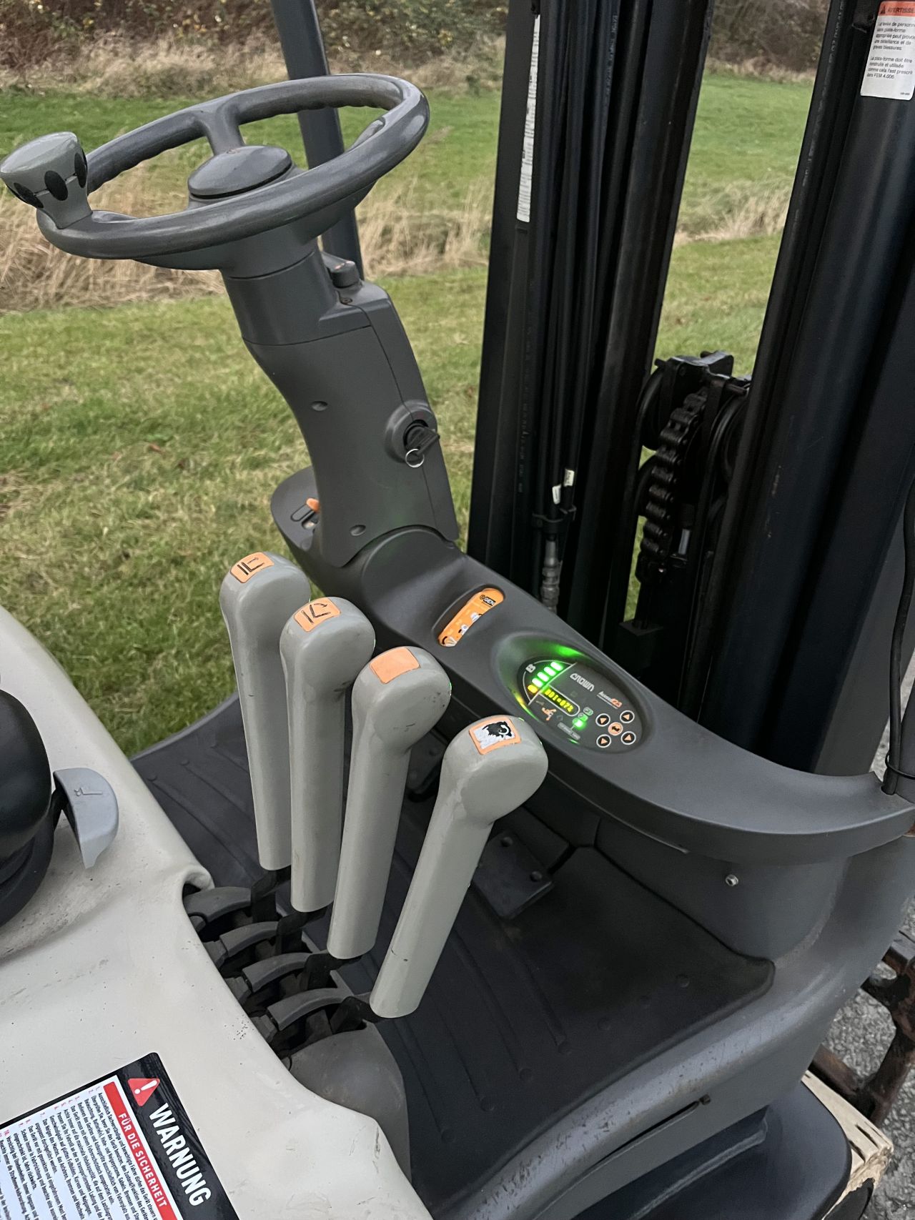 Crown FC5225 elektrische heftruck triplo sideshift