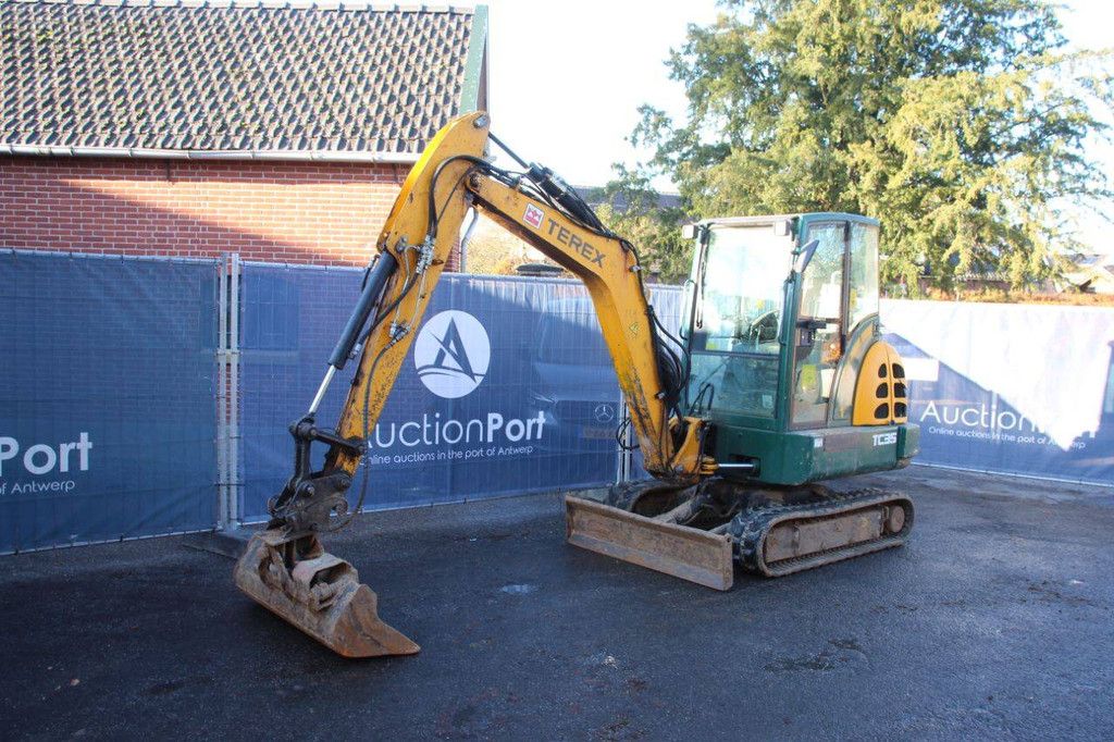 Crawler excavator Terex TC35 Diesel 2012