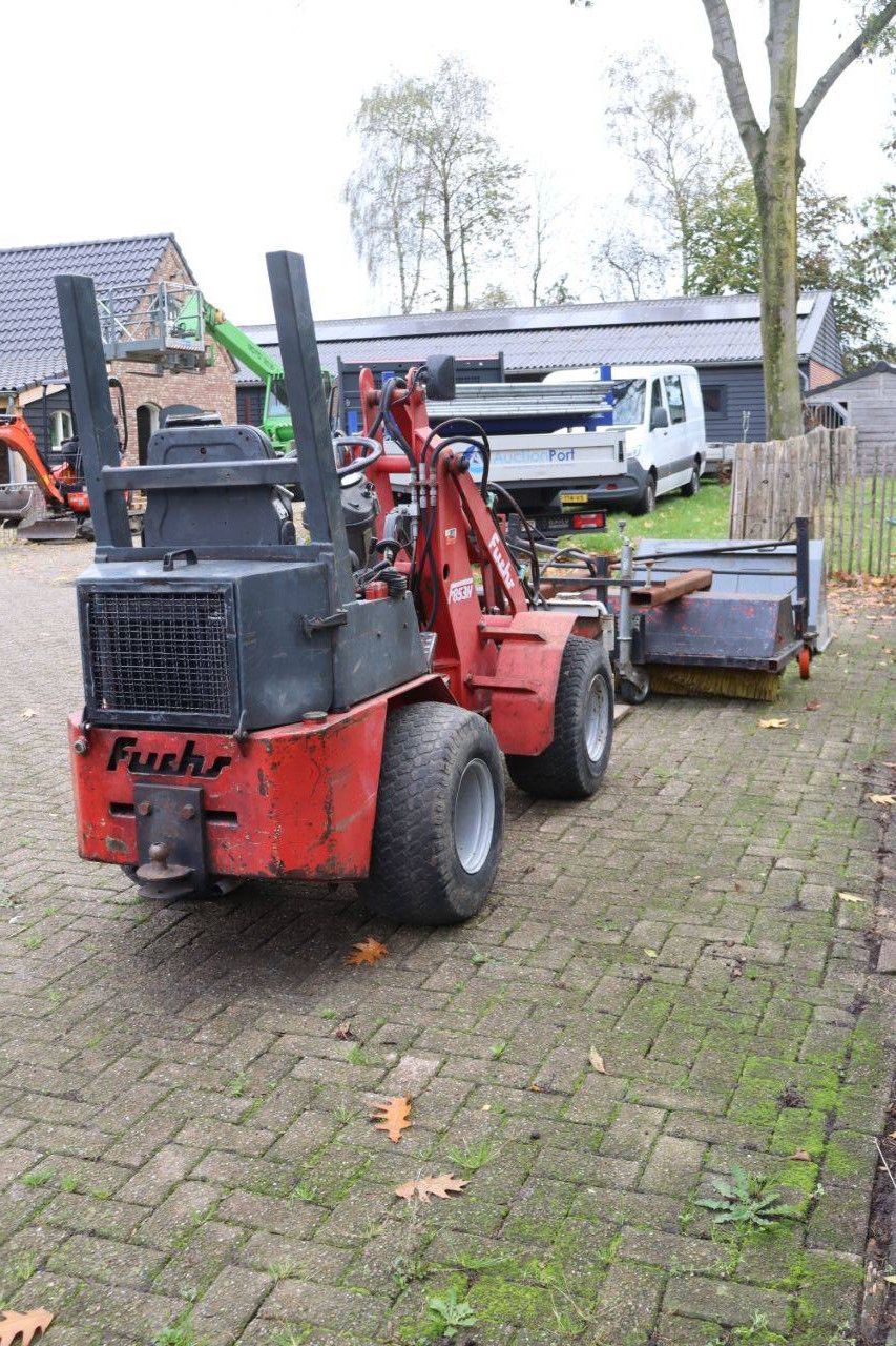 Articulated loader Fuchs F853H Diesel 21kW 2004