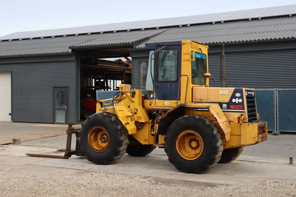 Wiellader Komatsu WA120 Diesel 1992